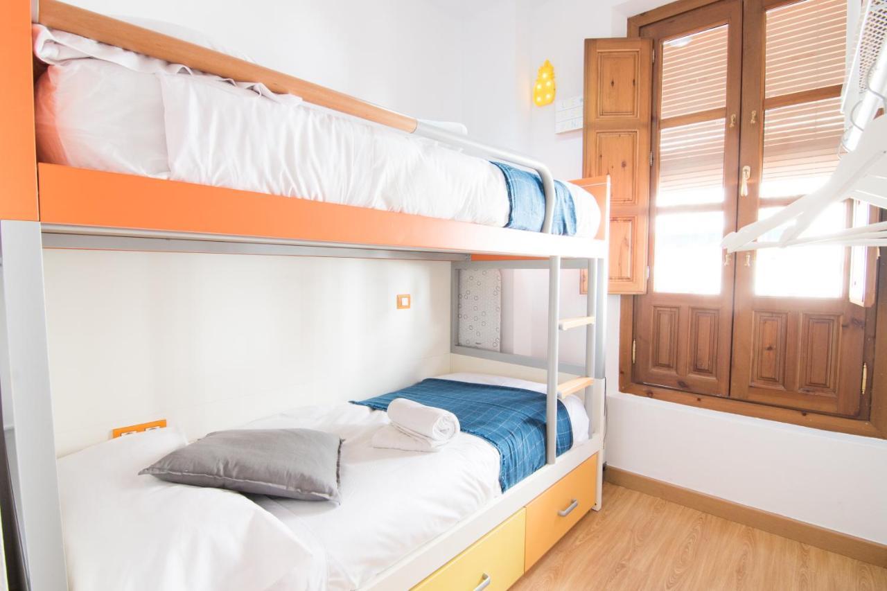 Tuguest Navas Apartment Гранада Екстериор снимка
