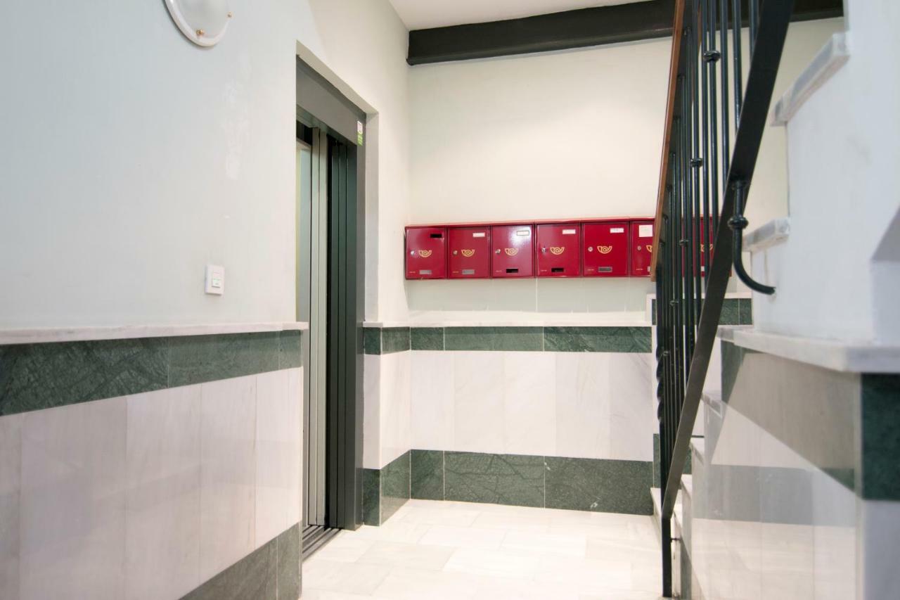 Tuguest Navas Apartment Гранада Екстериор снимка